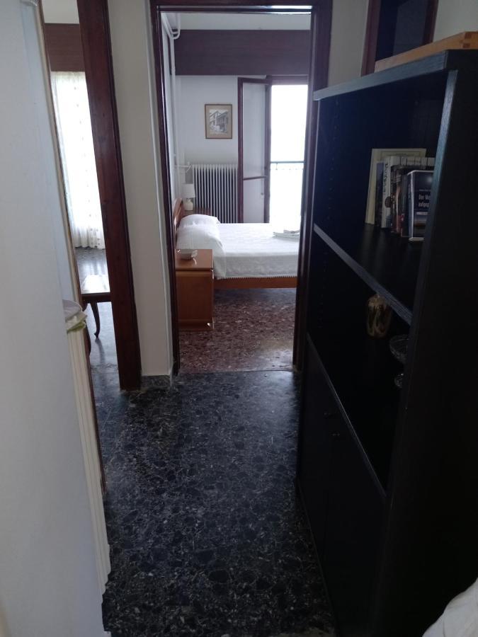 Ekie Apartment With Sea View Kalamata Extérieur photo